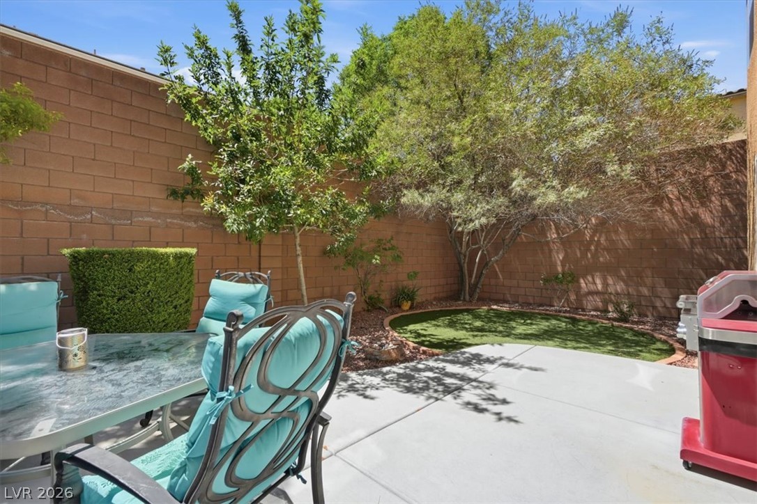 7025 Gilman Street Property Photo 33