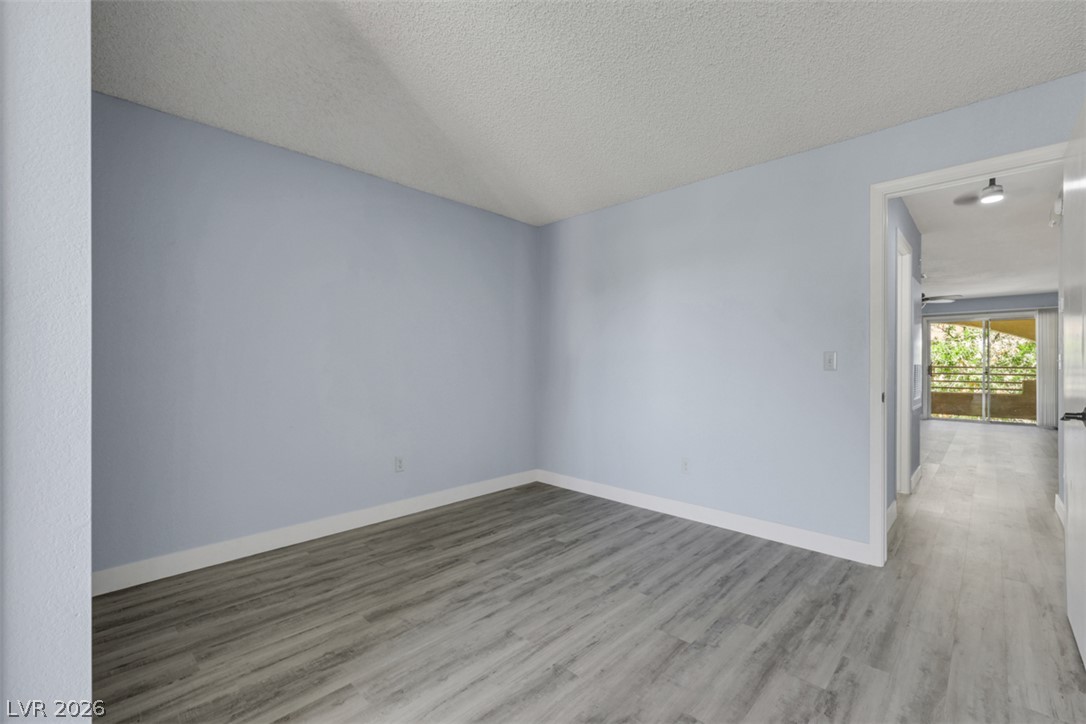 6869 Tamarus Street 202 Property Photo 9
