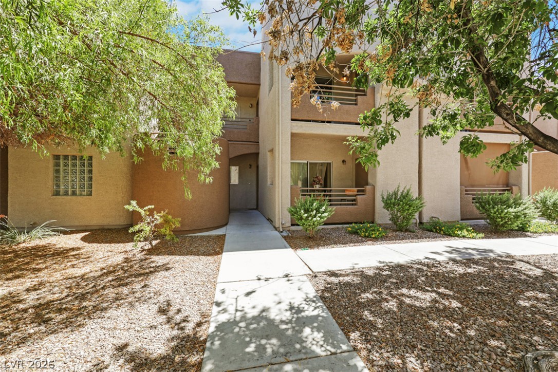 6869 Tamarus Street 202 Property Photo 24