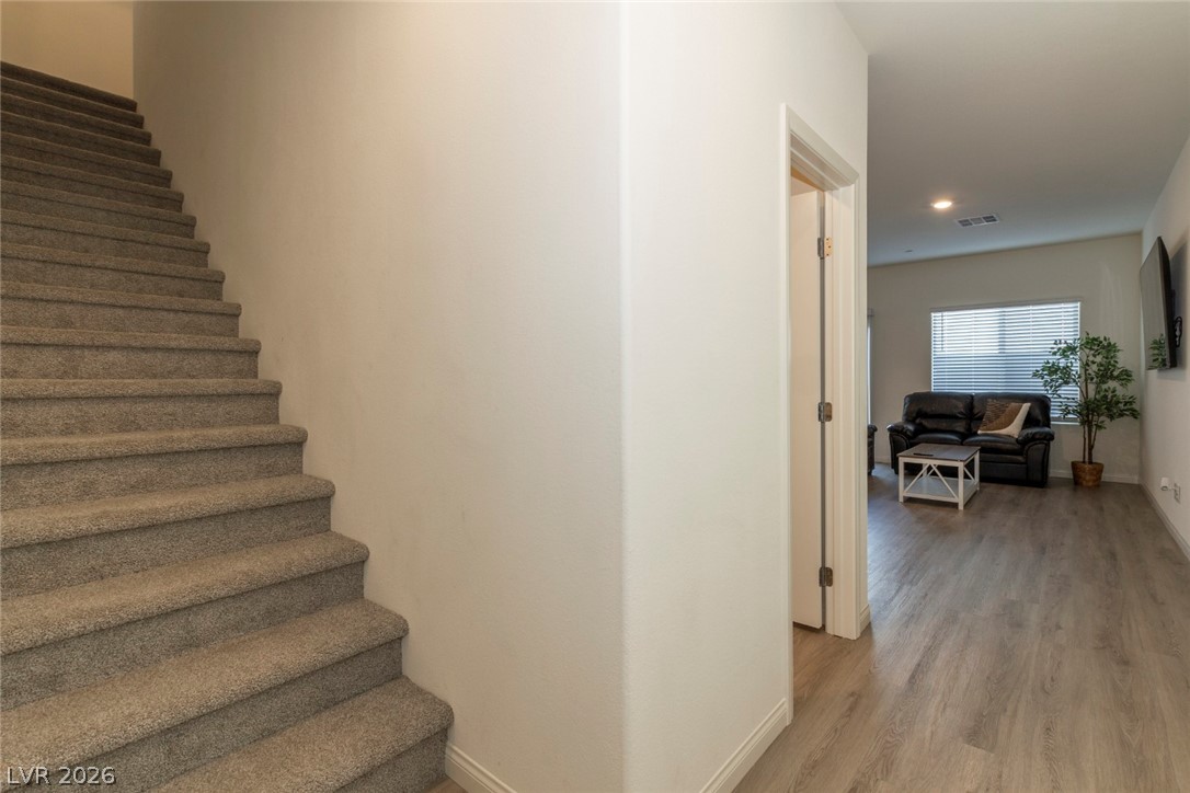 4688 Admiral Cliffs Avenue Property Photo 6