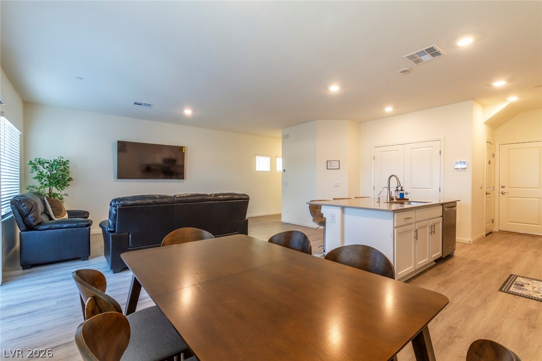 4688 Admiral Cliffs Avenue Property Photo 10