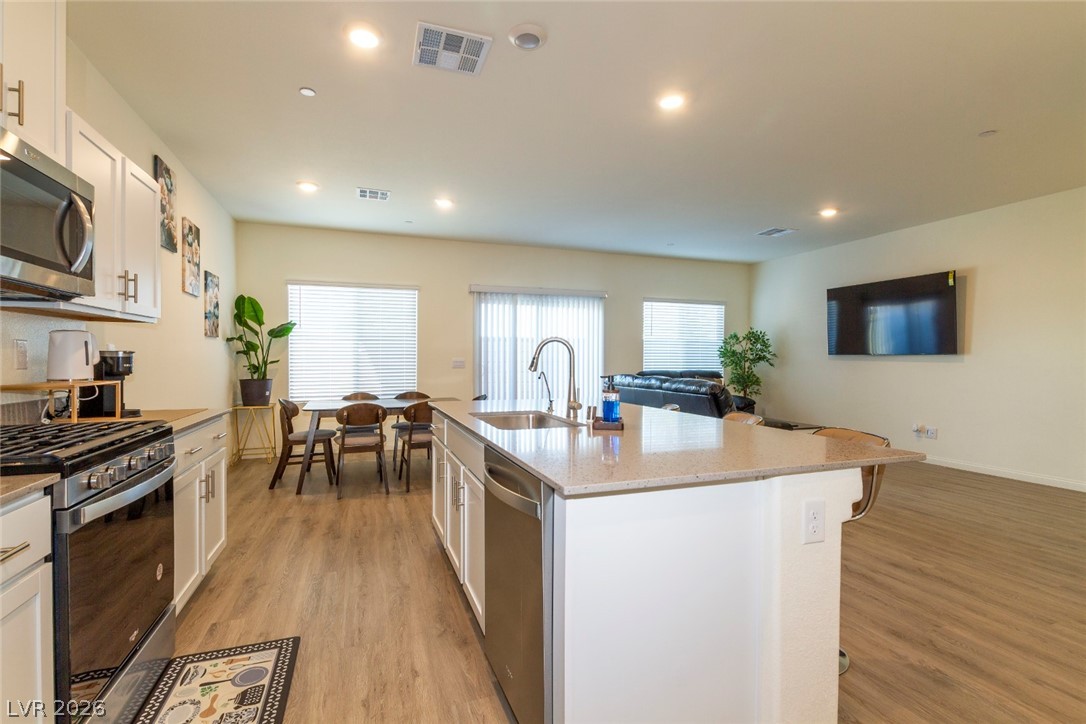 4688 Admiral Cliffs Avenue Property Photo 13