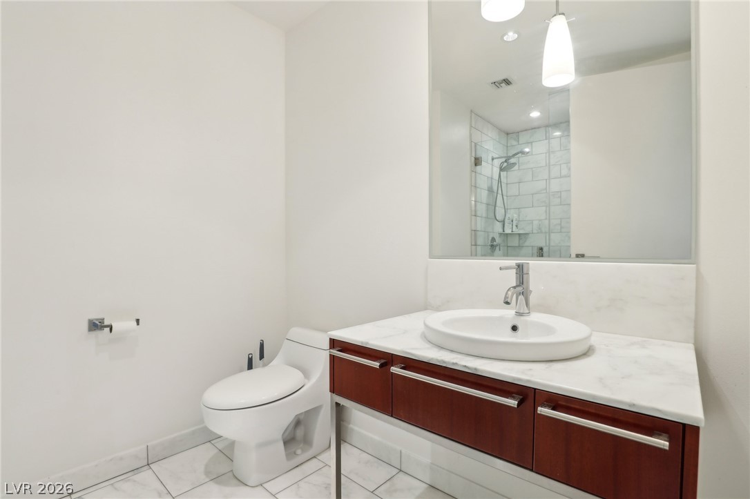 4471 Dean Martin Drive 2605 Property Photo 14