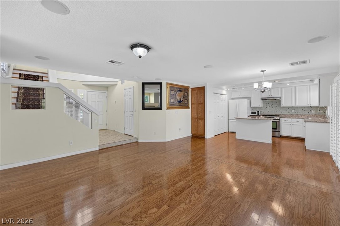 5534 Believe Court Property Photo 10