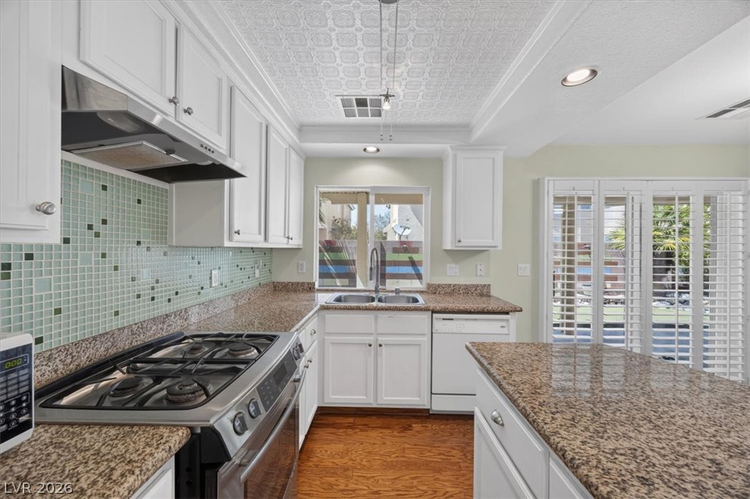 5534 Believe Court Property Photo 15