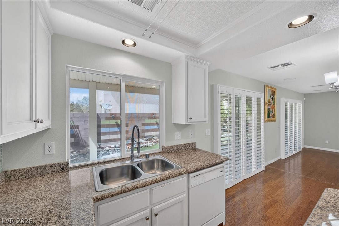 5534 Believe Court Property Photo 16