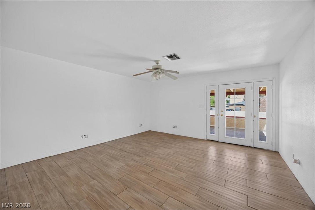 90 East Levi Avenue Property Photo 24