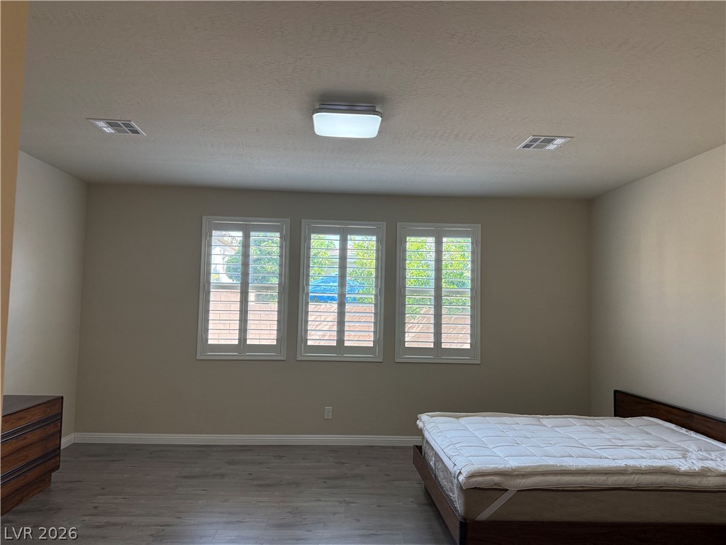 967 Whitworth Avenue Property Photo 8