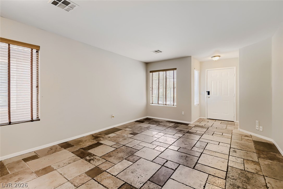 11022 Zampino Street Property Photo 5