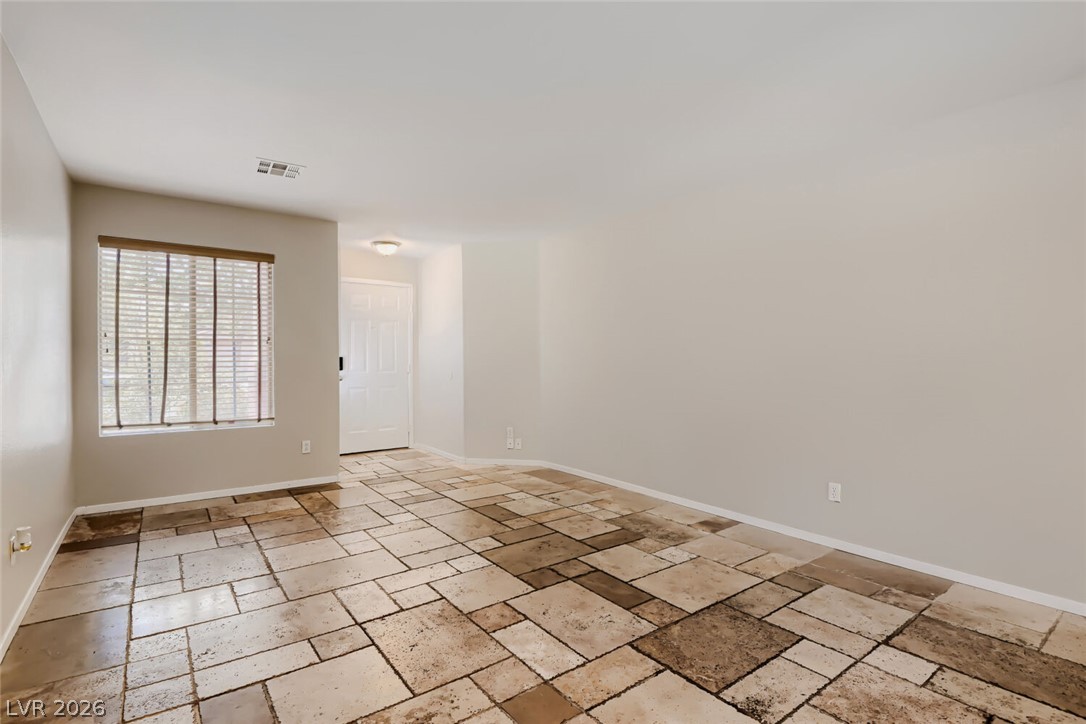 11022 Zampino Street Property Photo 6