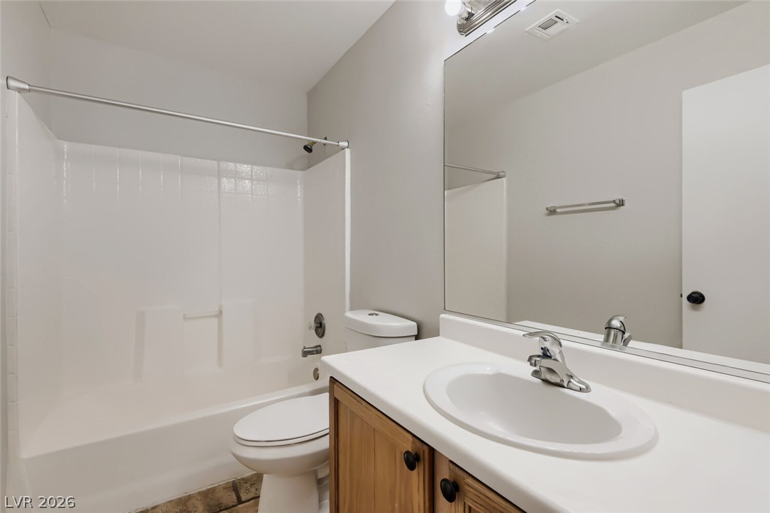 11022 Zampino Street Property Photo 23