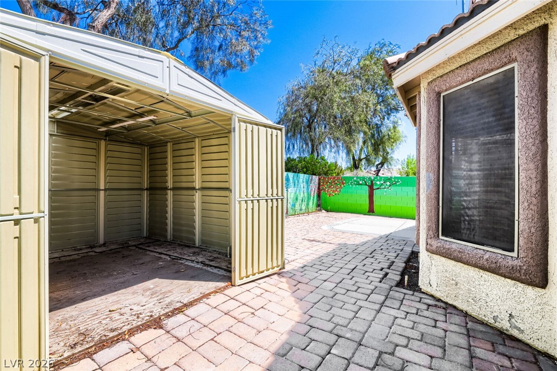 11022 Zampino Street Property Photo 27