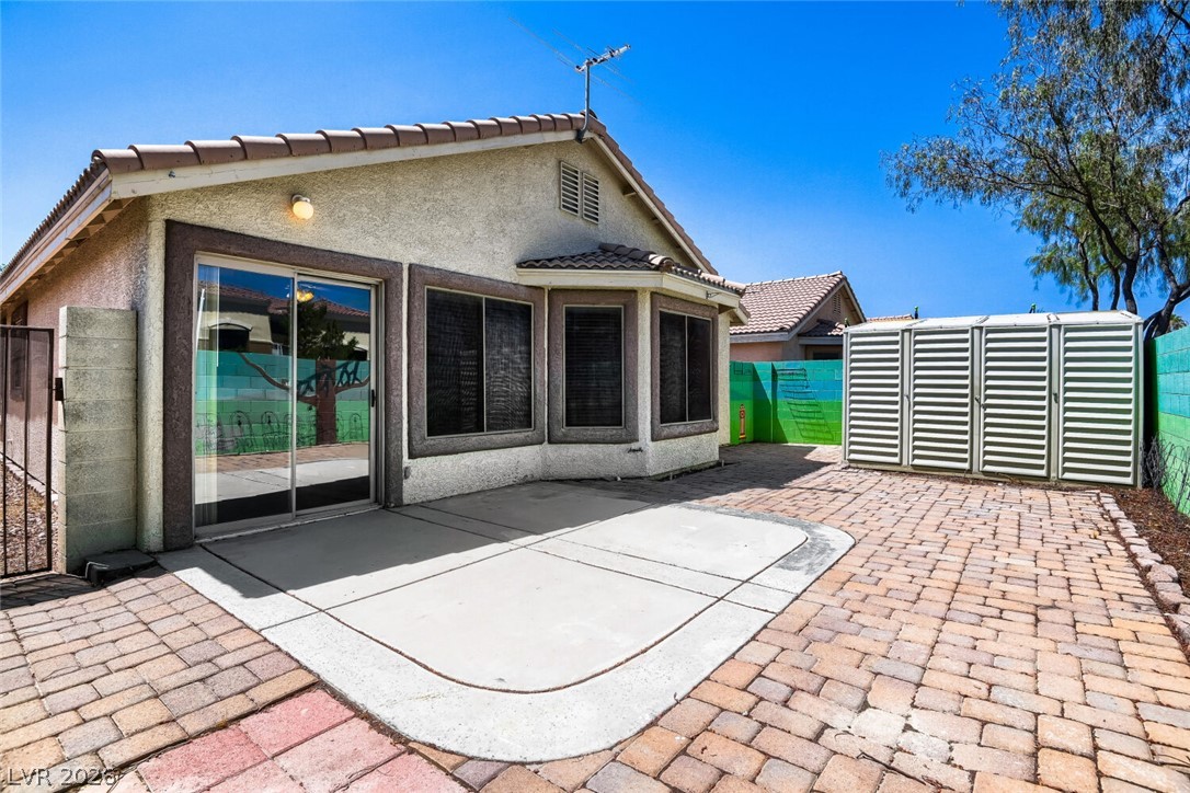 11022 Zampino Street Property Photo 28