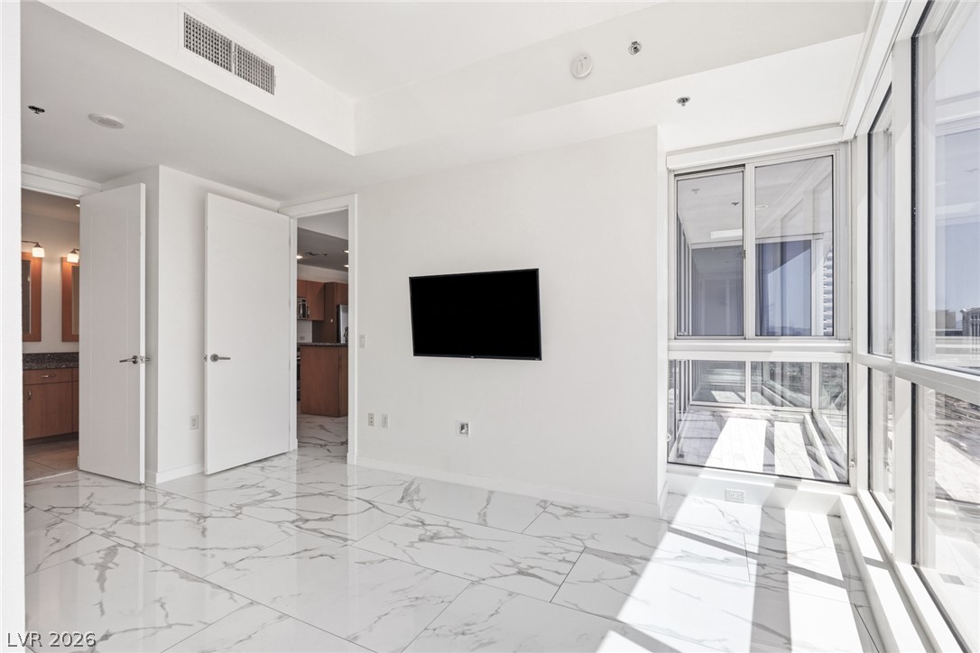 4575 Dean Martin Drive 2101 Property Photo 10