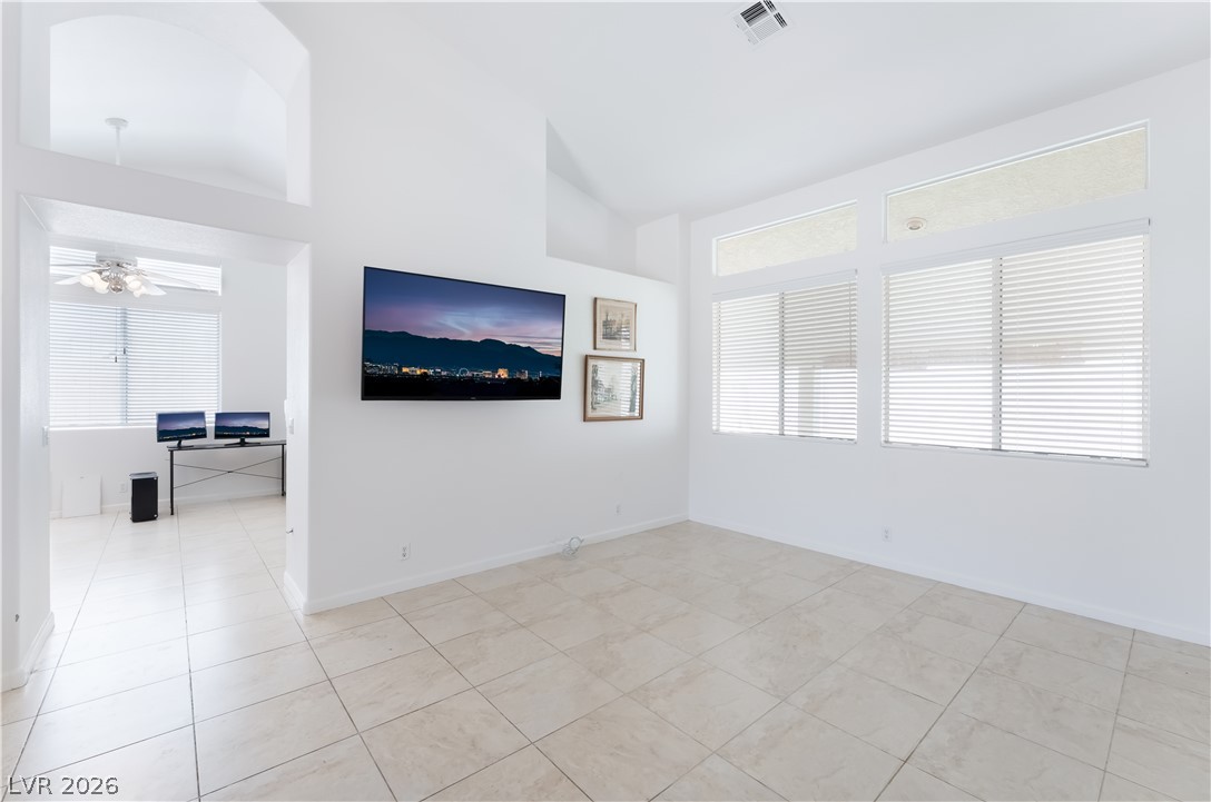 5417 Rose Thicket Street Property Photo 8
