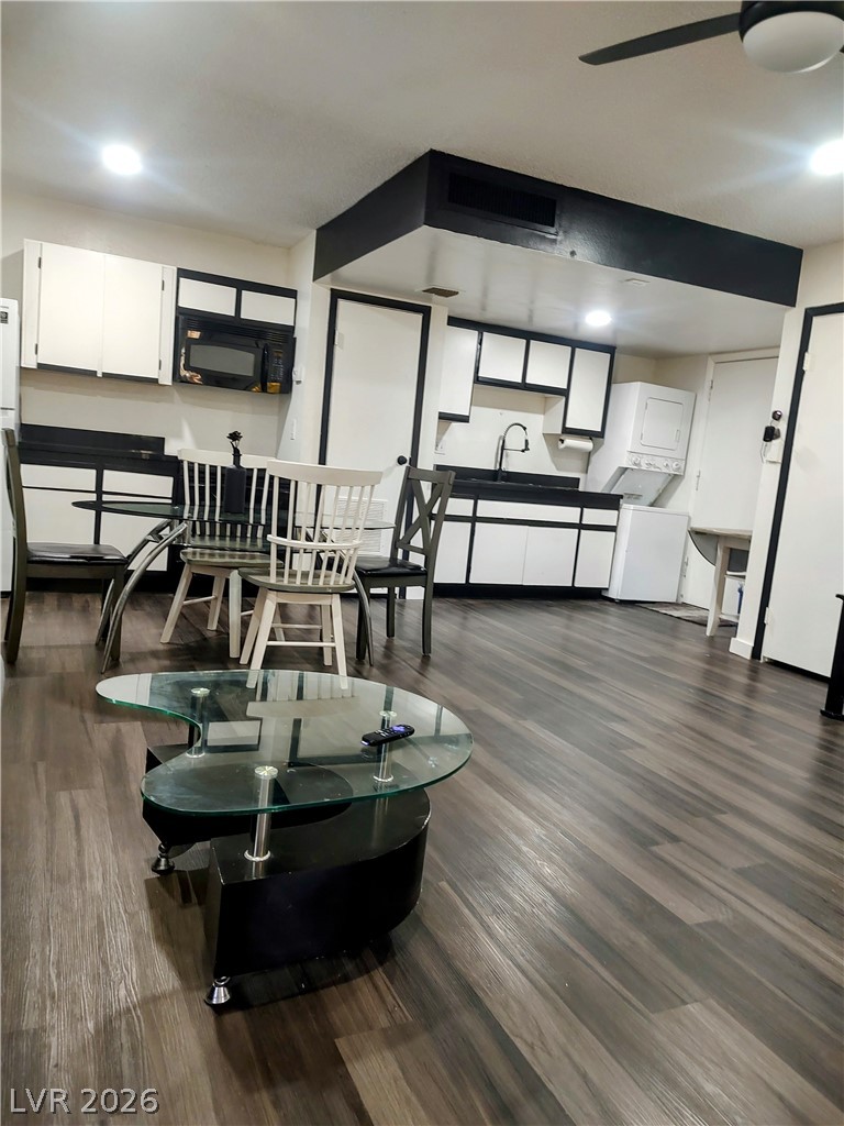 1507 Elizabeth Avenue 2 Property Photo 3