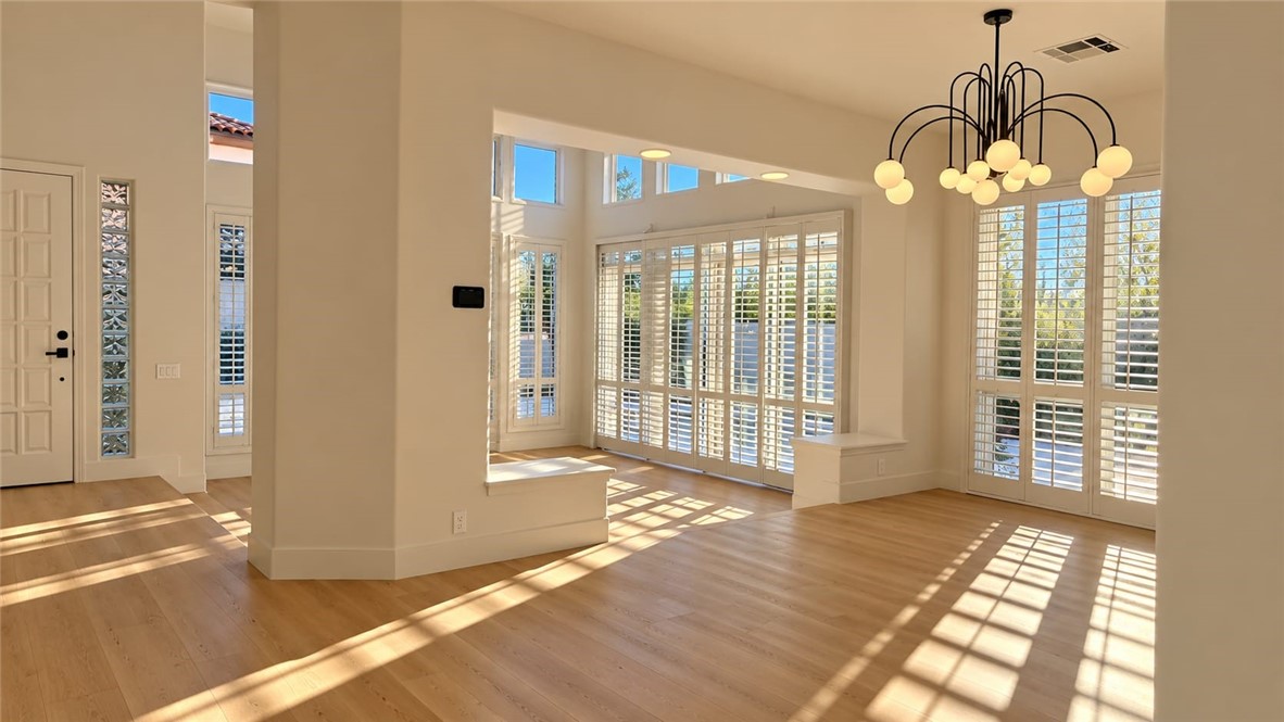 8244 Horseshoe Bend Lane