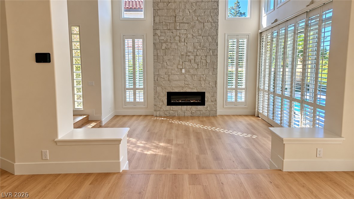 8244 Horseshoe Bend Lane Property Photo 6
