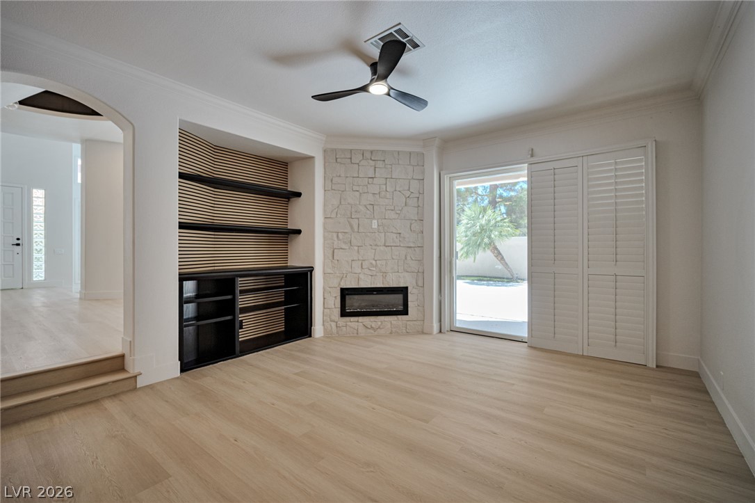 8244 Horseshoe Bend Lane Property Photo 12