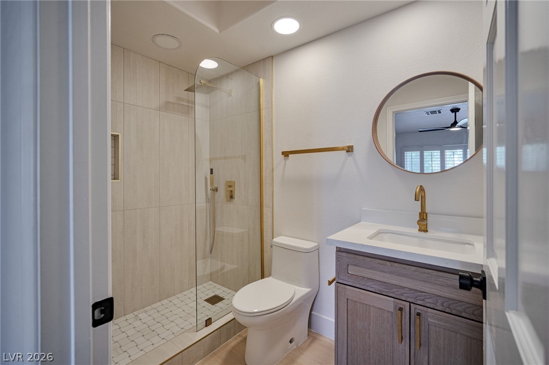 8244 Horseshoe Bend Lane Property Photo 39