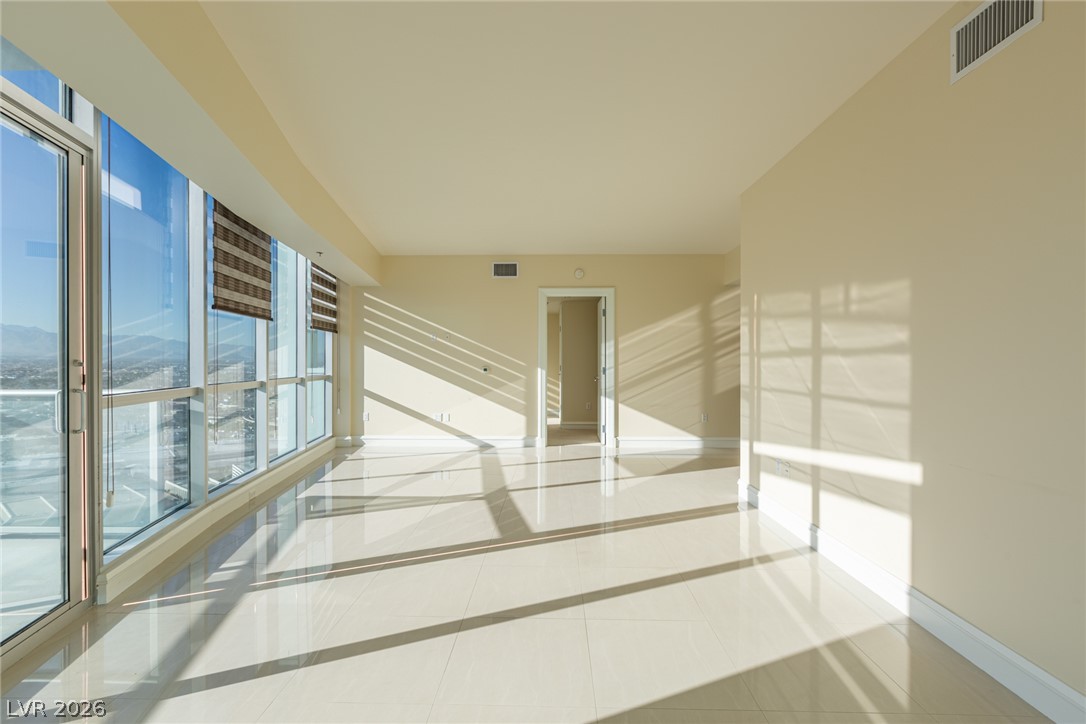 2700 Las Vegas Boulevard 3509 Property Photo 19