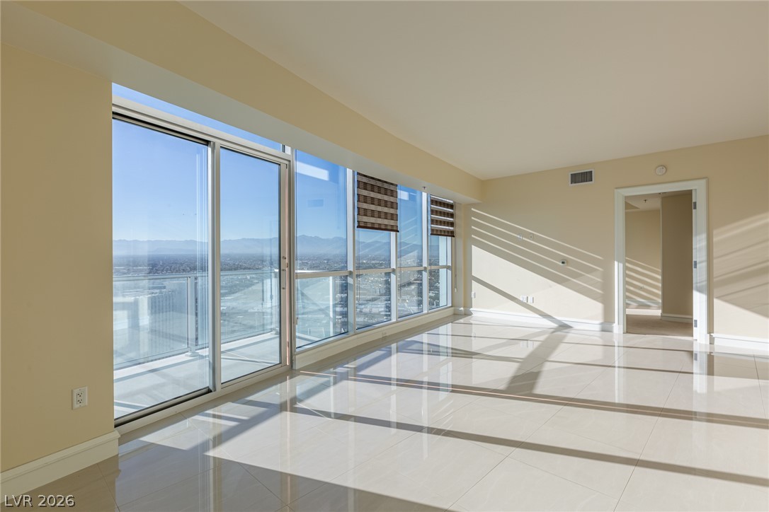 2700 Las Vegas Boulevard 3509 Property Photo 20