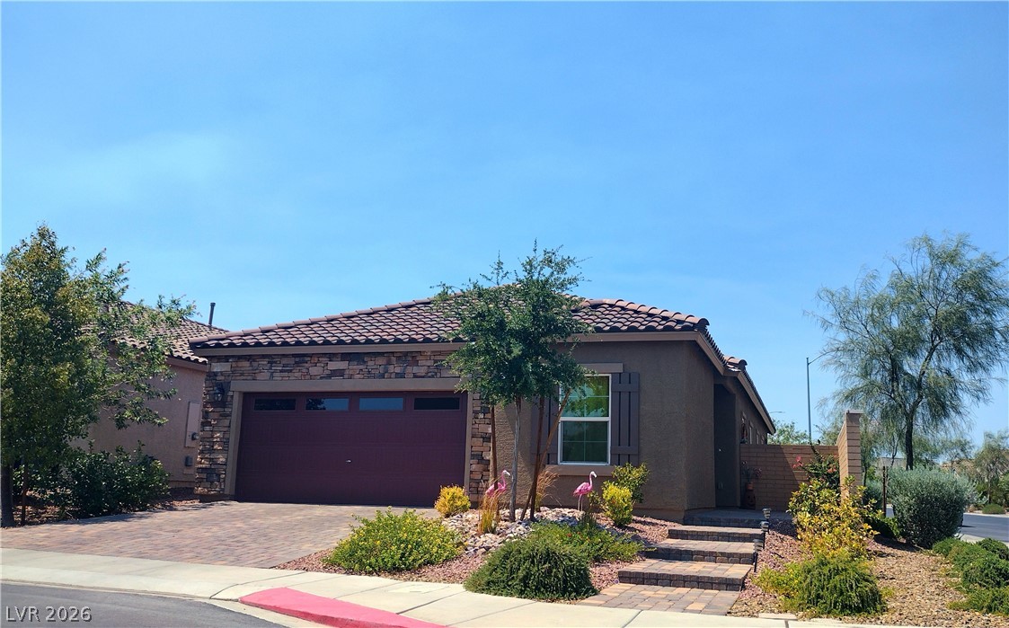 307 Crescent Verse Street Property Photo 1