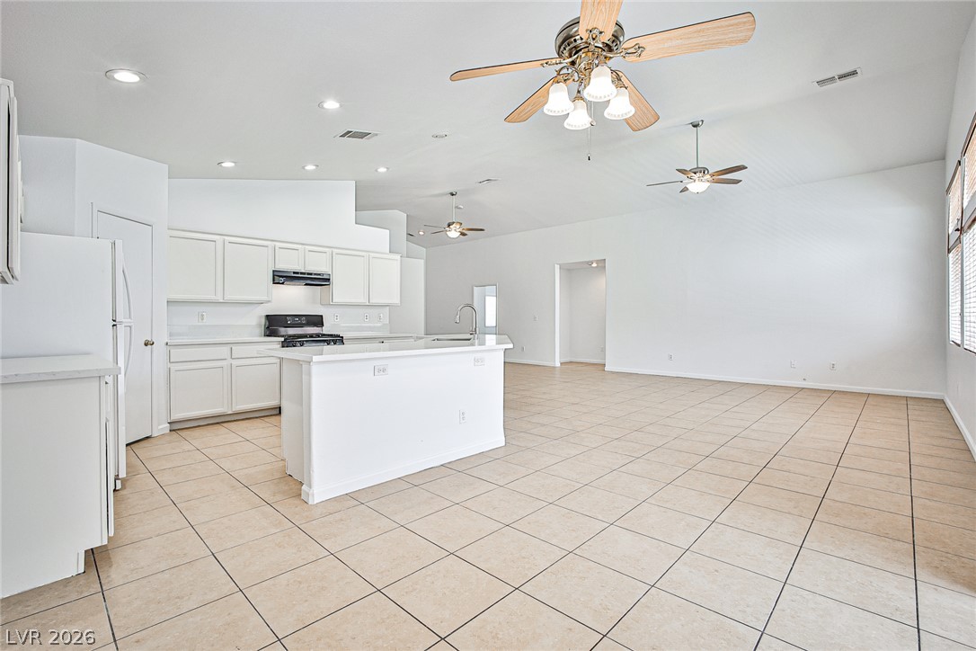 1201 Pueblo Hills Property Photo 3