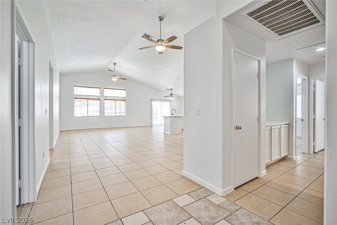 1201 Pueblo Hills Property Photo 4