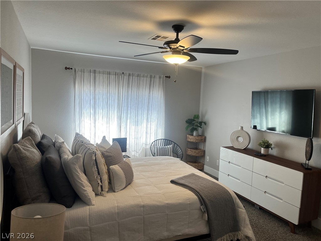 8476 Sewards Bluff Avenue Property Photo 8