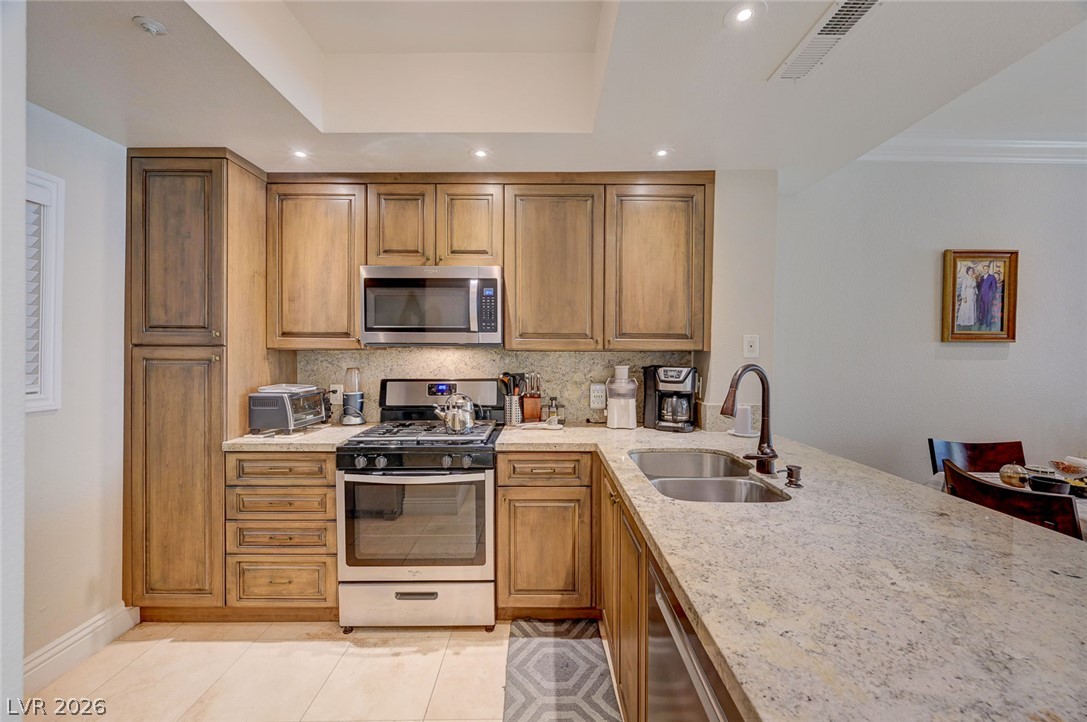 230 East Flamingo Road 106 Property Photo 8