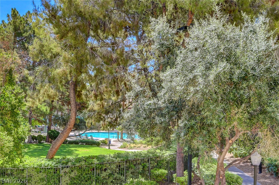 230 East Flamingo Road 106 Property Photo 28