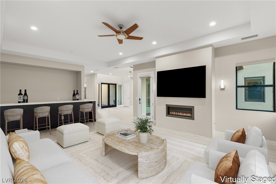 64 Grey Feather Drive Property Photo 14