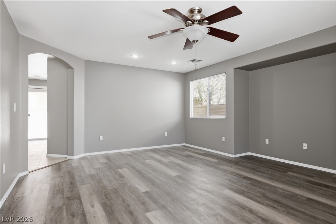 9362 Boulder Opal Avenue Property Photo 14