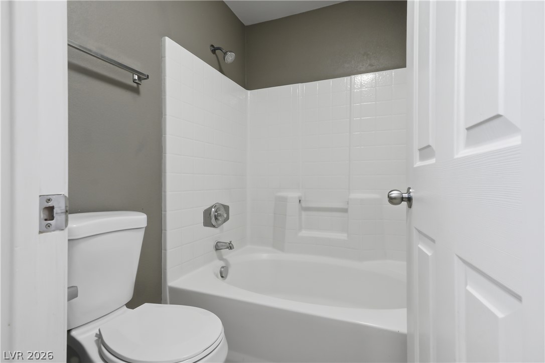 9362 Boulder Opal Avenue Property Photo 36