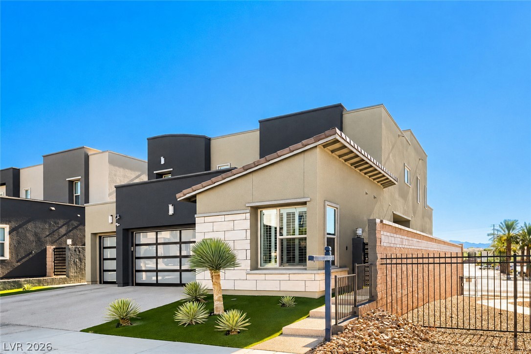 707 Glowing Horizon Street Property Photo 1