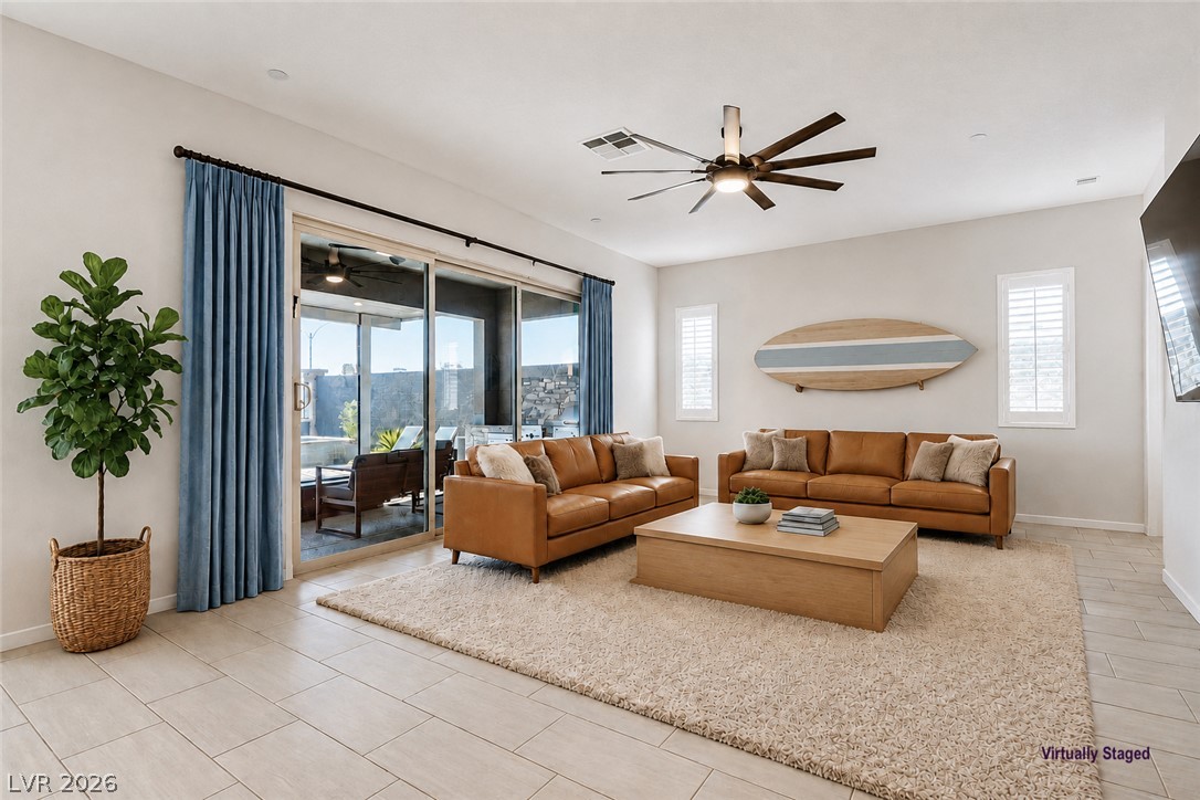 707 Glowing Horizon Street Property Photo 6