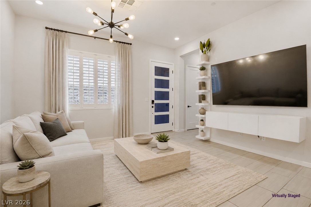 707 Glowing Horizon Street Property Photo 13