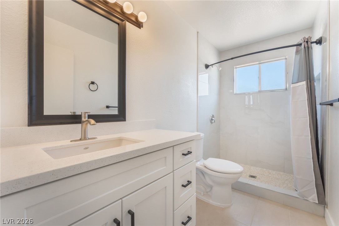 5689 East Lake Mead Boulevard 3 Property Photo 14