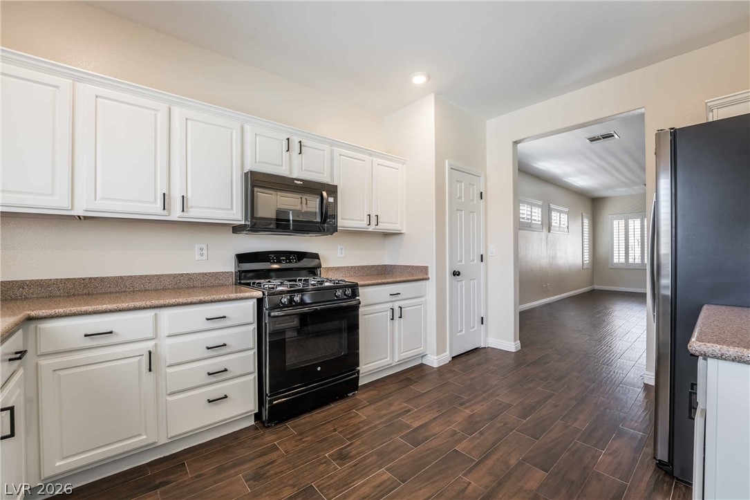 3230 Orange Sun Street Property Photo 7