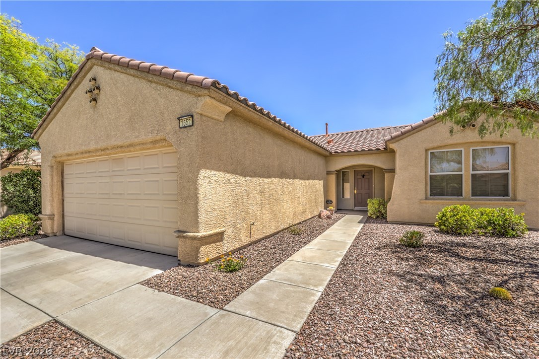 1652 Rockcrest Hills Avenue Property Photo 2