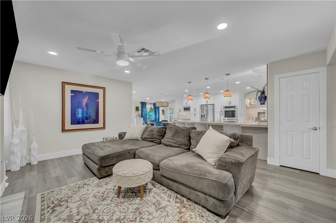 1413 Premier Court Property Photo 21