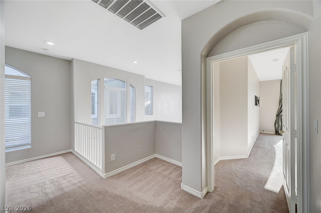 933 Bannockburn Street Property Photo 24