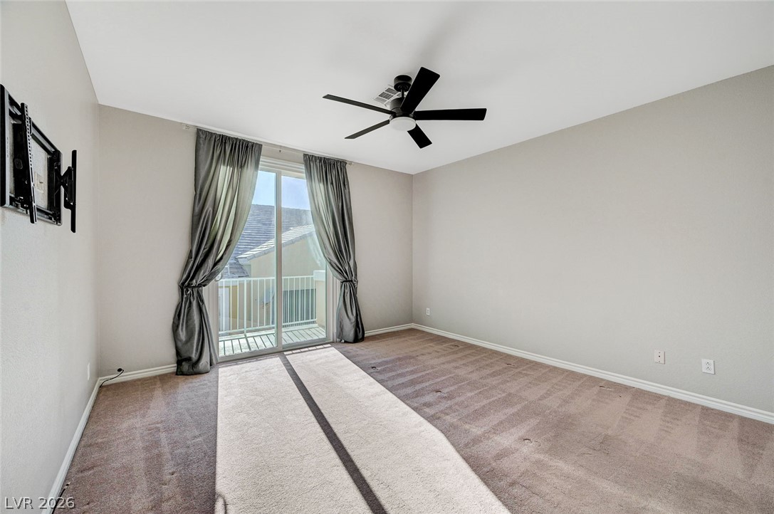 933 Bannockburn Street Property Photo 25