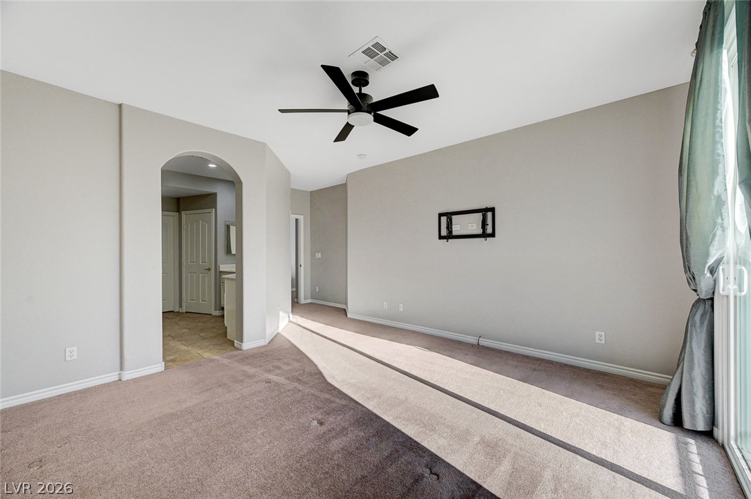 933 Bannockburn Street Property Photo 27