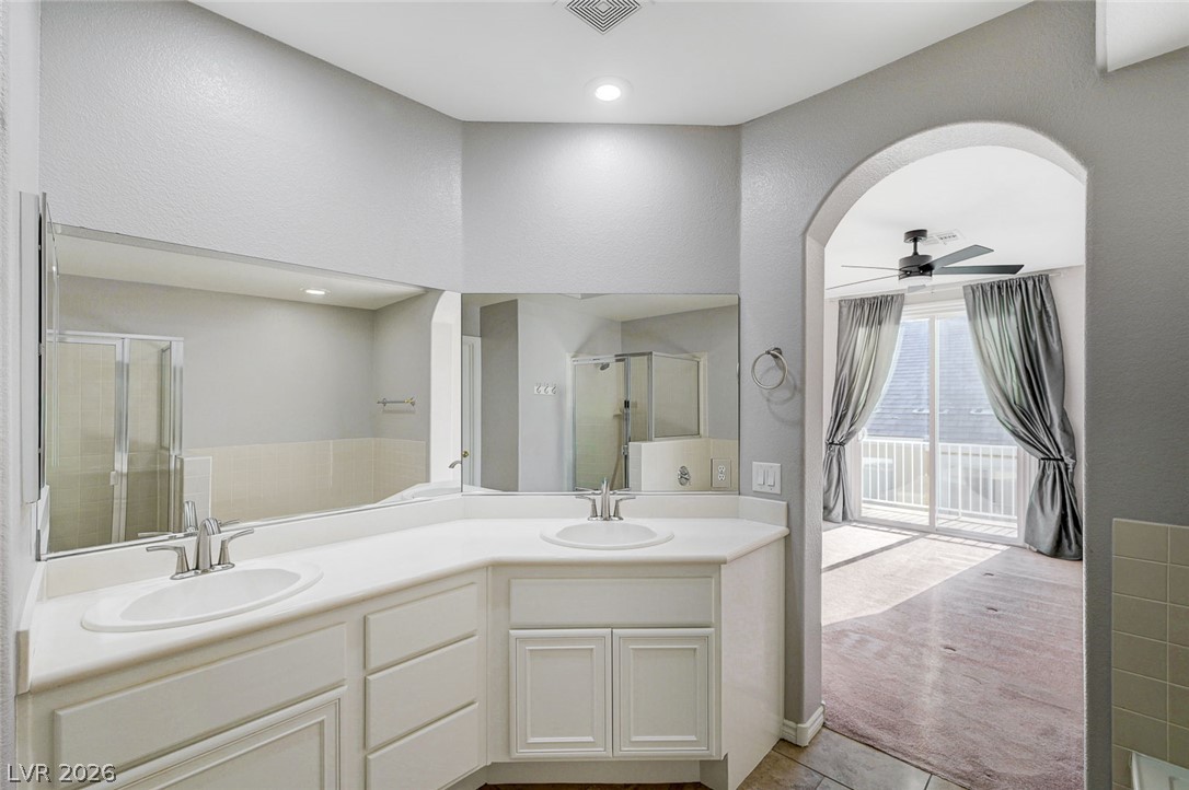 933 Bannockburn Street Property Photo 30