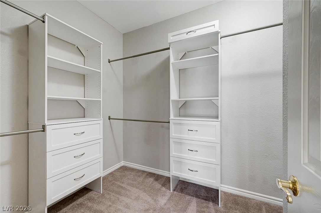 933 Bannockburn Street Property Photo 31