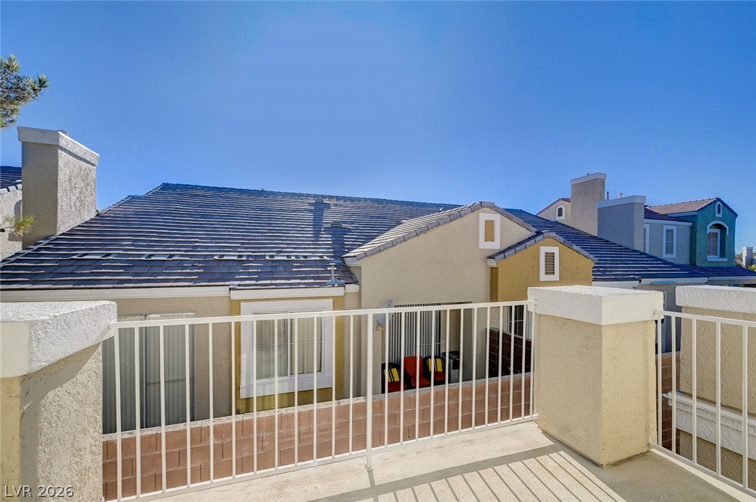 933 Bannockburn Street Property Photo 43