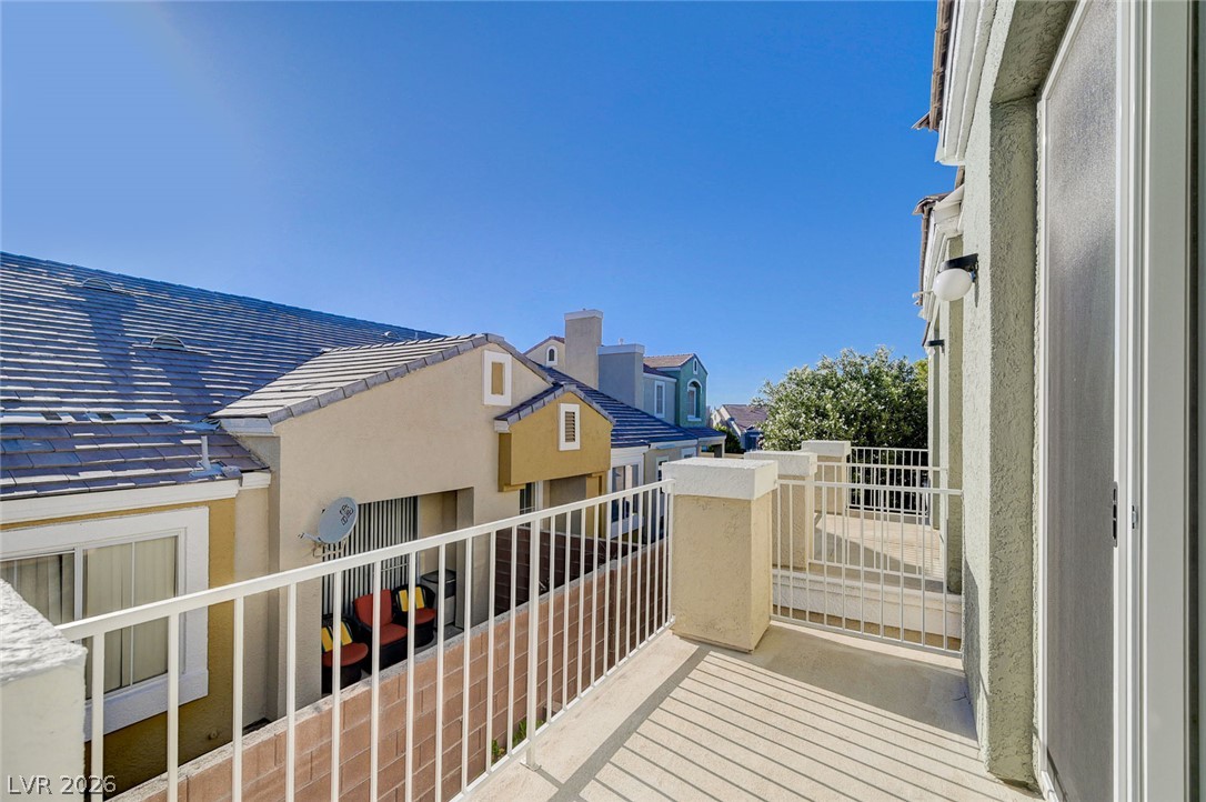 933 Bannockburn Street Property Photo 45