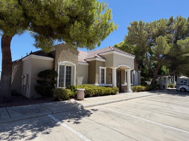 933 Bannockburn Street Property Photo 62